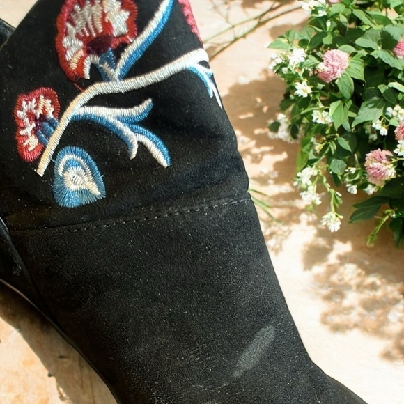 Carlos by Carlos Santana Talana Peep Toe Booties - Picture 6 of 6